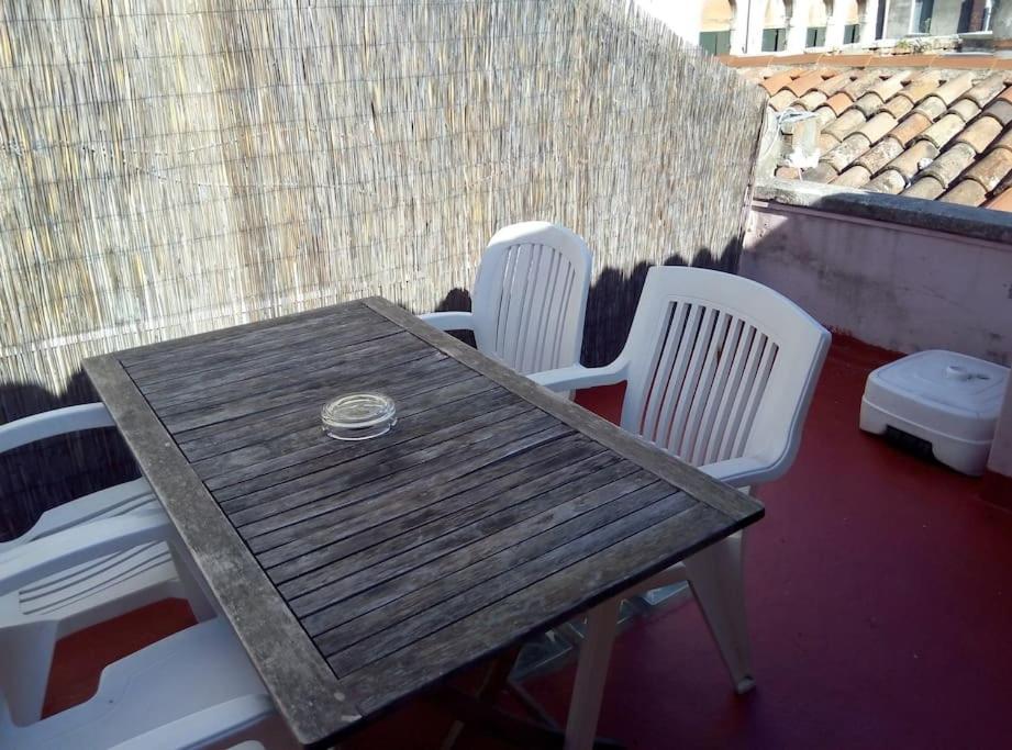 Appartamento Con Terrazza Biennale Venice Exterior photo